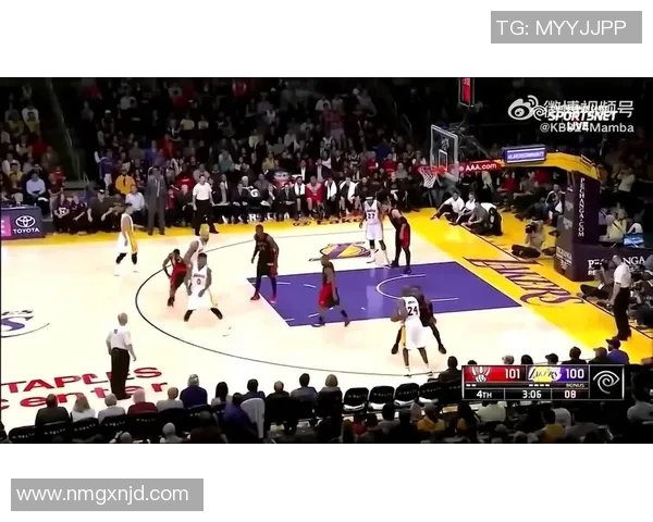 科比在绿茵场上的传奇时刻：篮球巨星如何挑战足球世界的极限