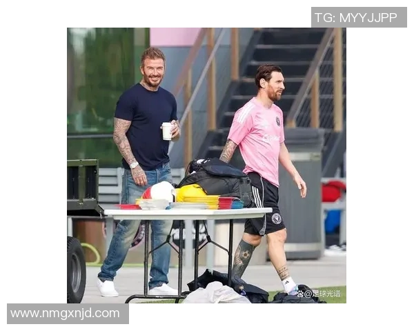 贝克汉姆传奇足球生涯回顾与成就分析探索